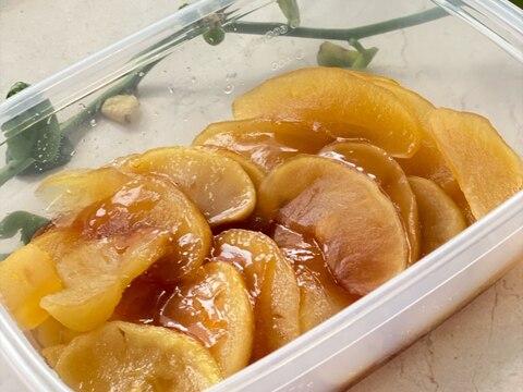 りんごのみりん煮